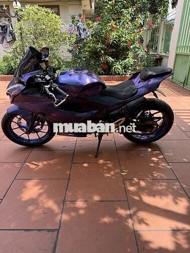 Bán xe Suzuki gsx r150 xanh đổi màu