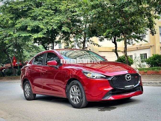 Mazda 2 2025 1.5 AT - 6000 km