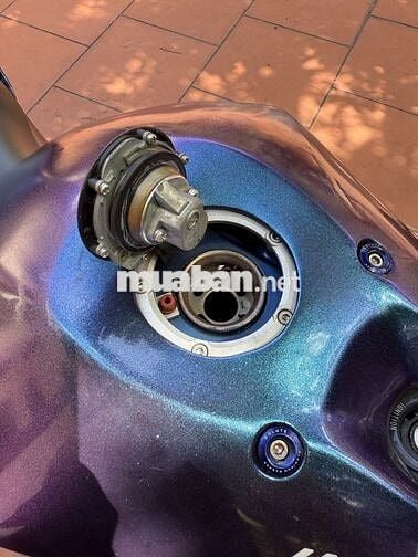 Bán xe Suzuki gsx r150 xanh đổi màu