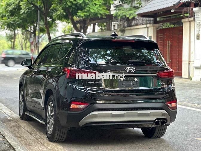 Hyundai Santafe 2.2D tiêu chuẩn sx 2021 siêu đẹp
