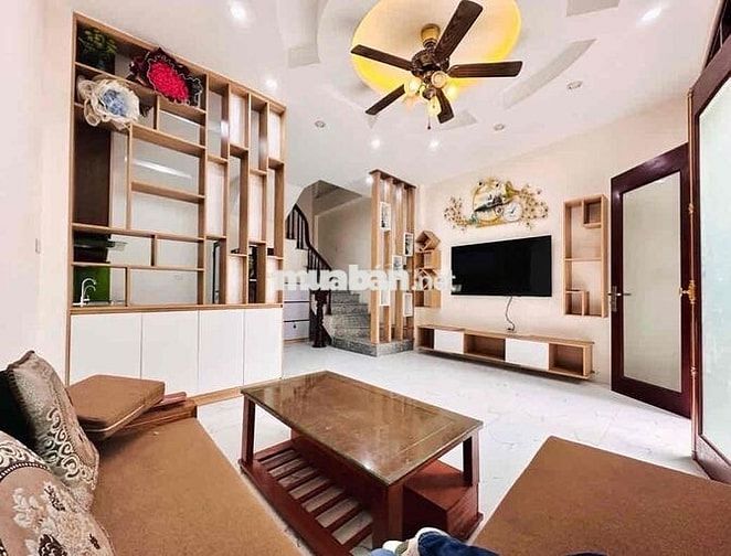 Bán nhà Trương Định, oto đỗ cửa, 10m ra mặt phố, Sđcc Bán nhà Trương Định, oto đỗ cửa, 10m ra mặt phố, Sđcc