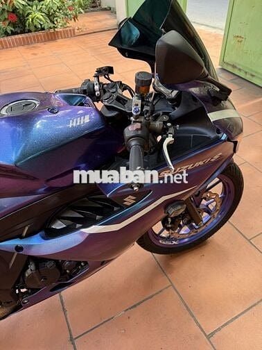 Bán xe Suzuki gsx r150 xanh đổi màu