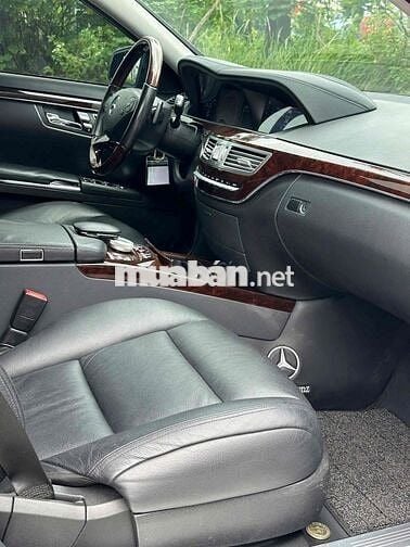 Mercedes Benz S300L sx 2011 màu đen siêu đẹp hiêm
