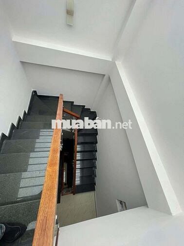NHÀ NHỎ XINH CHO GIA ĐÌNH Ở 2 PHÒNG NGỦ ĐỐI DIỆN VẠN PHÚC