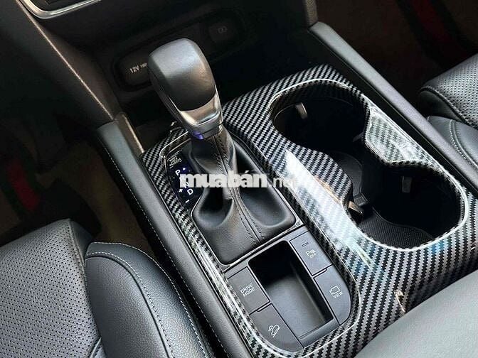 Hyundai Santafe 2.2D tiêu chuẩn sx 2021 siêu đẹp