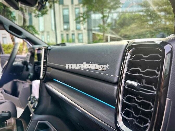 Ford Everest 2025 Titanium Plus 2.0L 4x4 AT - 4000