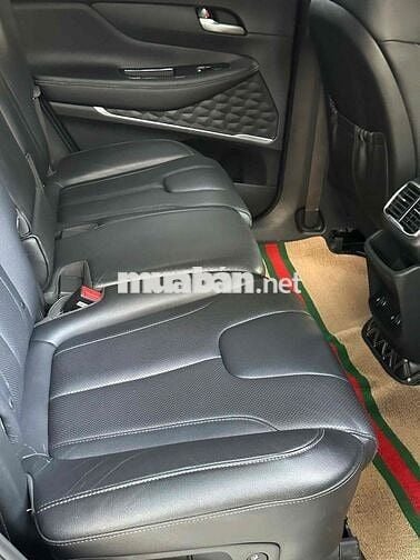 Hyundai Santafe 2.2D tiêu chuẩn sx 2021 siêu đẹp