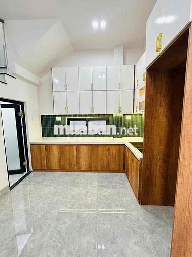 CC cần bán căn nhà Hẽm 311 đường nguyễn văn cừ An hoà củ