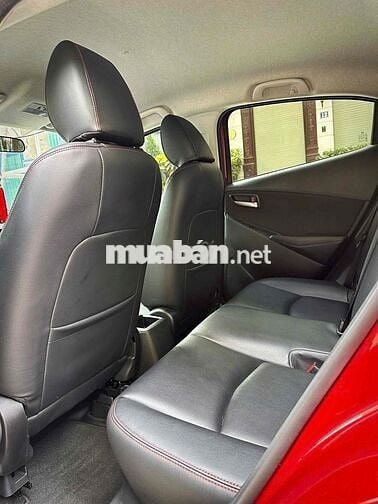 Mazda 2 2025 1.5 AT - 6000 km