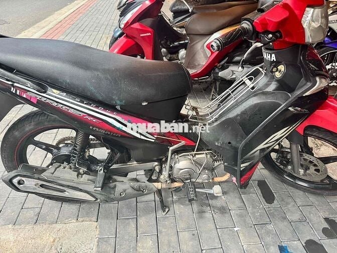 sirus fi máy zin êm ngoại hình khá