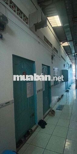 Bán nhà mặt tiền đường Lê Thị Hoa