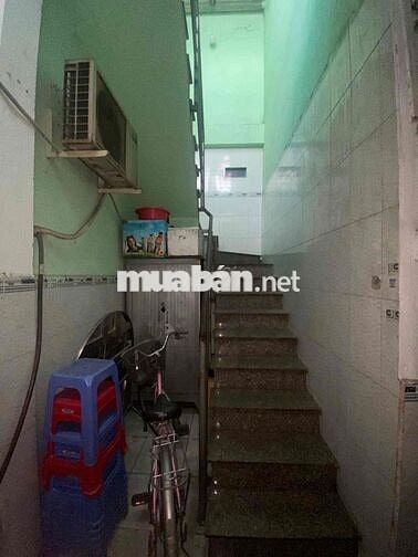 Bán nhà mặt tiền đường Lê Thị Hoa