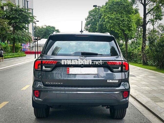 Ford Everest 2025 Titanium Plus 2.0L 4x4 AT - 4000