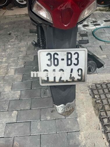 sirus fi máy zin êm ngoại hình khá