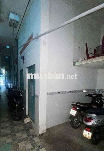 Bán nhà mặt tiền đường Lê Thị Hoa