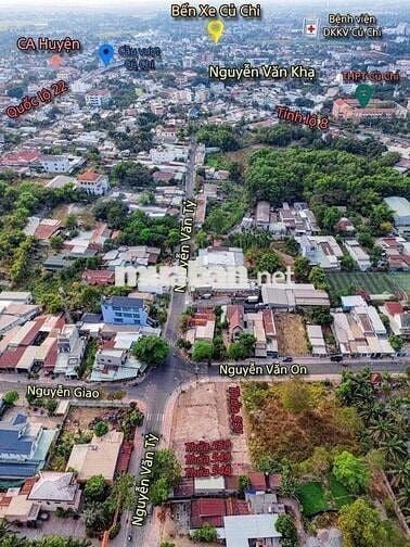 TIN THẬT🆘KẸT TIỀN BÁN GẤP LÔ GÓC 2MT TT CỦ CHI 216m2 300tr SHR SẴN THỔ