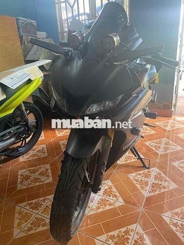 Yamaha R15