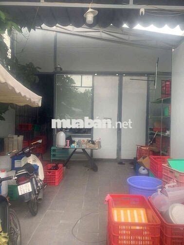 Cho thuê kho mặt tiền đường lớn Tân Đông Hiệp