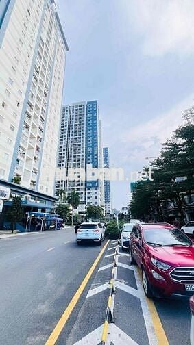 Toà ShopHouse VinCom Dĩ An Ngang 8 Ba Mặt Thoáng