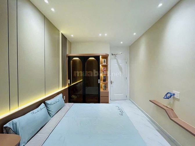 VỀ QUÊ Ở BÁN Nhà giá TỐT Nguyễn Huy Lượng Q.Bình Thạnh giá 2ty450tr