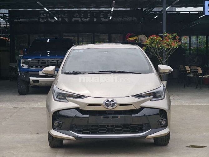 TOYOTA VIOS 2024 SỐ SÀN màu vàng cát