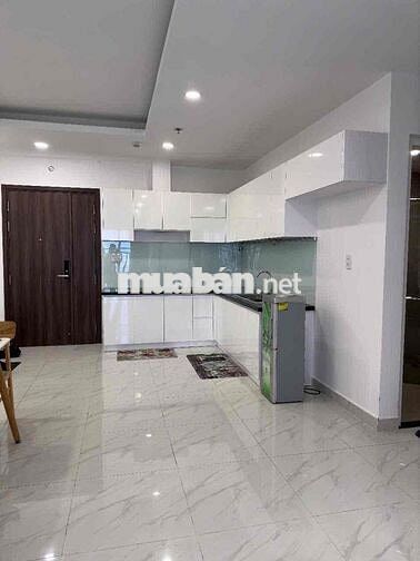 Em cần cho thuê căn hộ 3PN Richmond city full NT giá 18 triệu Lh e Phi