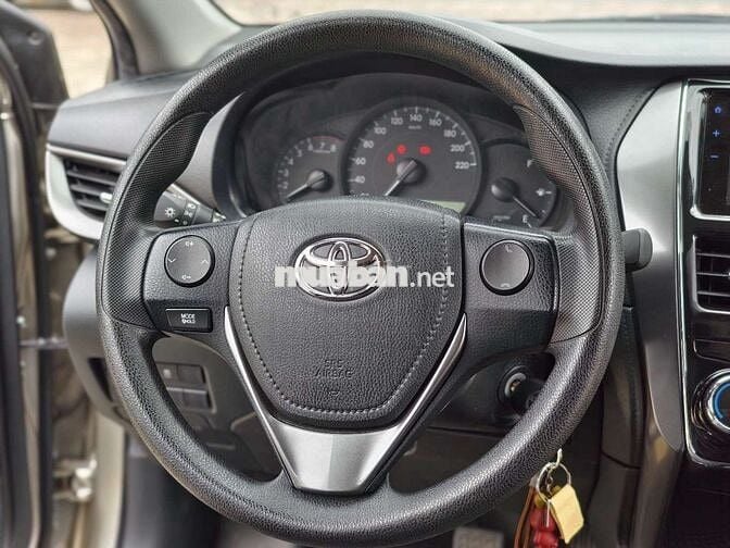TOYOTA VIOS 2024 SỐ SÀN màu vàng cát