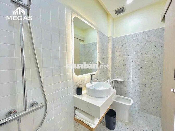 studio ngay Gigamall, Phạm Văn Đồng, Sân Bay, Ngã tư hàng xanh, vlu