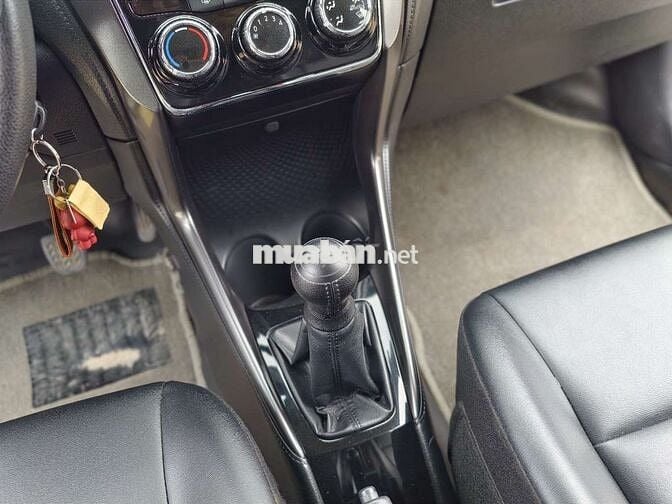 TOYOTA VIOS 2024 SỐ SÀN màu vàng cát