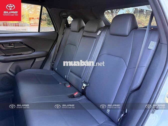 Yaris Cross 2024 siêu lướt 8000km. Hỗ trợ vay 75%