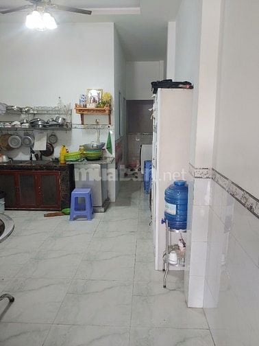 Nhà 1trệt 1 lầu 4x18 mặt tiền sát bên chợ KDC Phú Sinh