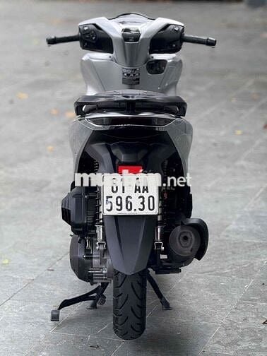SH 125i ABS 2025 MIX BẠC POSCHE LƯỚT