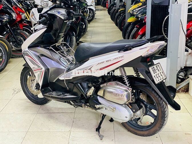 XE MÁY THỊNH PHÁT - HONDA AIRBLADE 125 TRẮNG ZIN
