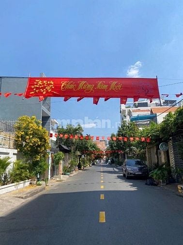 Bán nhà mặt tiền d9uong2 số 1 Nguyễn Oanh P 17 Quận Gò Vấp
