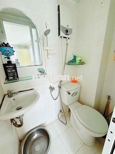 Cho thuê nhà nguyên căn đủ nội thất p3.q8