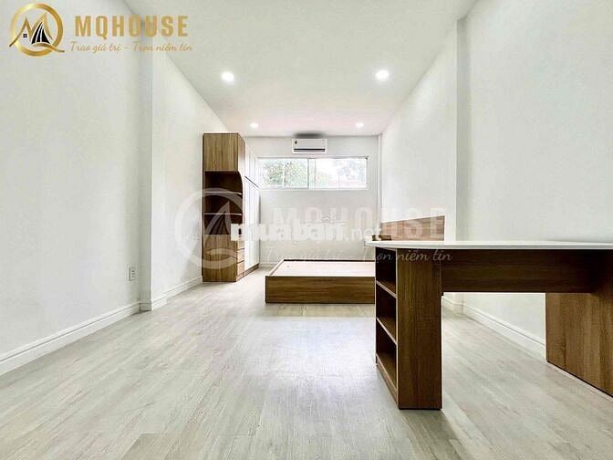 NHÀ MỚI XONG TÁCH BẾP RỘNG Ở ĐƯỢC GIA ĐÌNH 3-4 NGƯỜI FULL NỘI THẤT