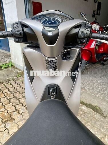 SH 125i CBS 2017 Bạc Nhám Sporty hồ sơ có sẵn