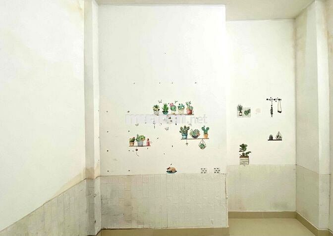 01 phòng trọ ở Nguyễn Lâm, f3 Bình Thạnh( Có máy lạnh mới lắp)