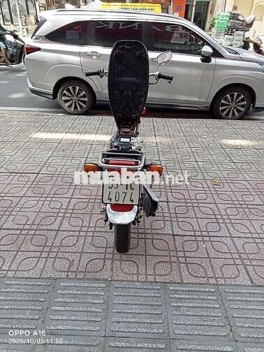 Chaly đề at