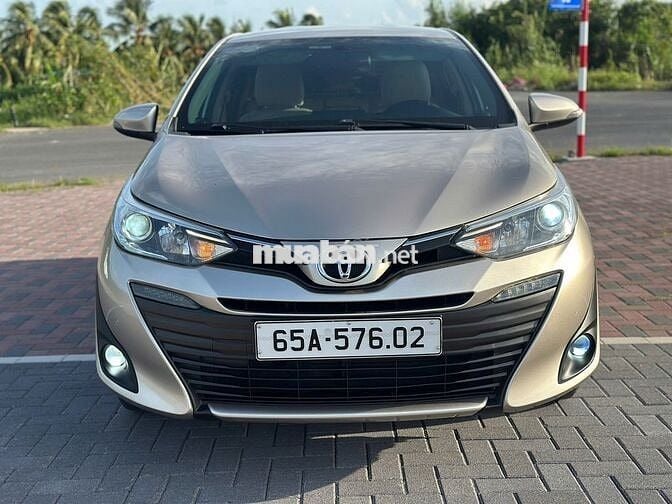 Chính chủ cần bán Toyota Vios 1.5G 2020  - 389Tr