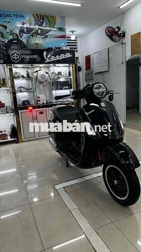 Vespa Gts 150 mẫu mới chính chủ BS Quận 1