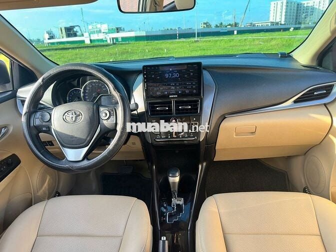 Chính chủ cần bán Toyota Vios 1.5G 2020  - 389Tr
