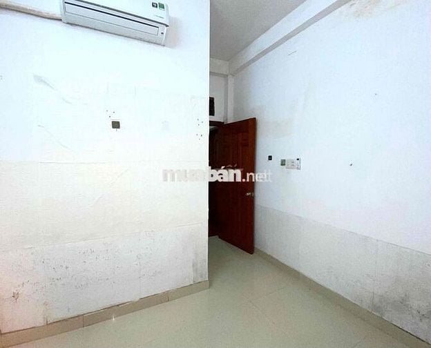 01 phòng trọ ở Nguyễn Lâm, f3 Bình Thạnh( Có máy lạnh mới lắp)
