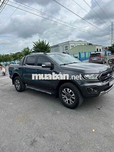 Ford Everest 2019 Trend 2.0L AT 4x2 - 828825 km