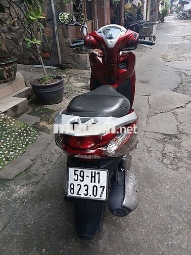Cần bán xe HONDA LEAD 2018 màu đỏ đen