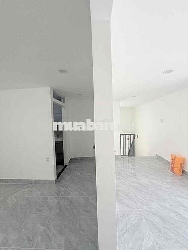 NHÀ GIÁ TỐT QUẬN 4,KHU DÂN CƯ HIỆN HỮU,CÁCH ĐƯỜNG XE HƠI 10M, NỞ HẬU
