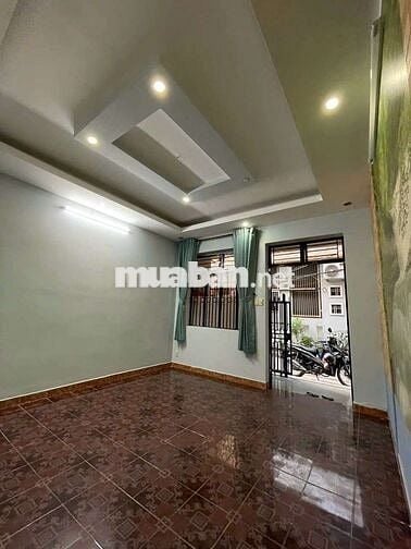 NHÀ MỚI 3PN Hẻm Rộng Nguyễn Văn Cừ. Giáp Quận 1