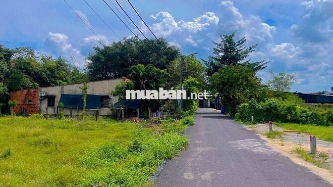 Cần bán gấp lô đất 105m2 giá 1,450 tỷ Đ.Ba Sa, Phước Hiệp, SHR
