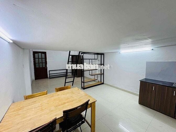 CHÍNH CHỦ DUPLEX 2PN DIỆN TÍCH SIÊU RỘNG, SẴN NỘI THẤT NGAY LÀNG HOA
