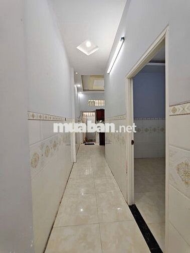 Nhà 5,5 triệu 3 phòng ngủ gần cầu Bà Bộ ô tô tới nhà